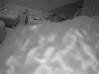 Camsoda Live Porn of voyeurcam-julmodels-bed-1