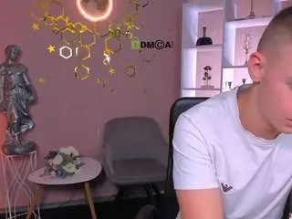 Camsoda Watch Live Sex Cams of eric-nova