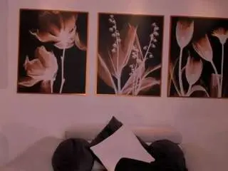Camsoda Nude Webcam of isabellamoretti