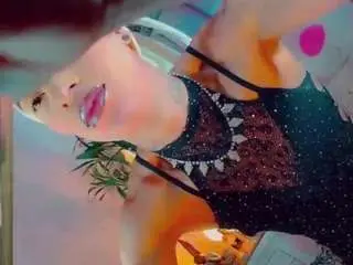 Camsoda Sex Cam of isabellalatingirs