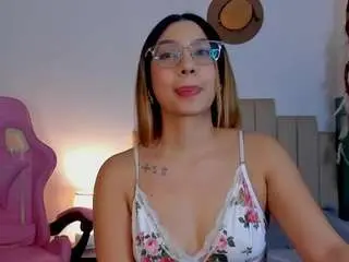 Camsoda Adult Webcams of little-tequila3