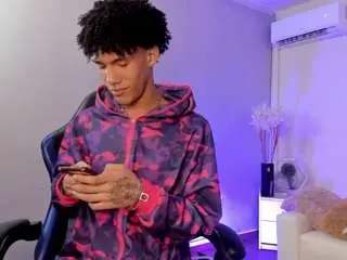 Camsoda Watch Live Sex Cams of adam-walker90