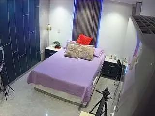 Camsoda Adult Webcam of voyeurcam-casa-salsa-bedroom-8