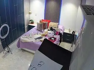 Camsoda Live Sex Cam of voyeurcam-casa-salsa-bedroom-8