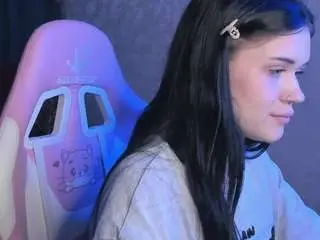 Camsoda Free Porn Cam of milenasunshinov