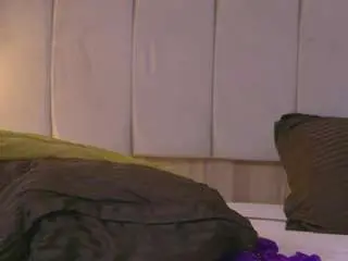 Camsoda Watch Live Sex Cams of serenabennet