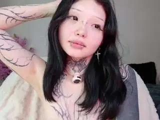 Camsoda Free Porn Cam of leinfis