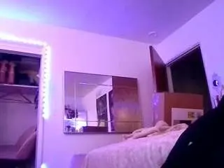 Camsoda Nude Webcam of ravebunnyyy