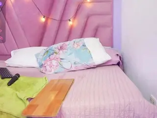 Camsoda Watch Live Sex Cams of thinsamathagirl