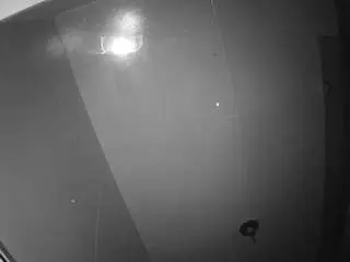 Camsoda Sex Cam of voyeurcam-casa-salsa-bathroom-10