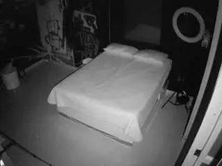 Camsoda Live Sex of voyeurcam-casa-salsa-disturbed