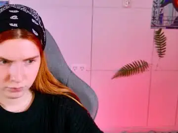 Chaturbate Adult Video Chat of aliceinredsquare_