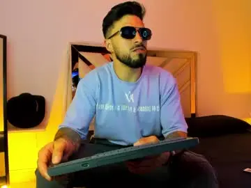 Chaturbate Best live sex cam show of big_impactt