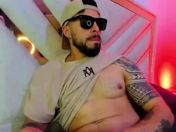 Chaturbate Live Sex of big_impactt