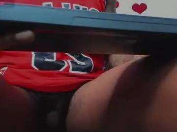 Chaturbate Watch Live Sex Cams of logan_drakex