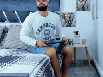 Chaturbate Live Sex Cam of zack_froone