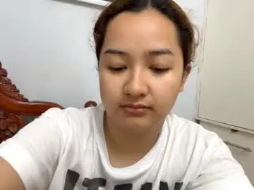 Chaturbate Live Sex Cam of chandrashead