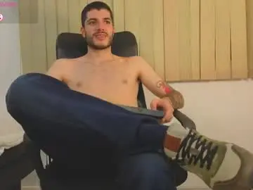 Chaturbate Live Sex Cam of rafael_mendez