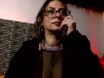Chaturbate Adult Webcam of serena_xyz