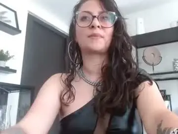 Chaturbate Adult Video Chat of serena_xyz