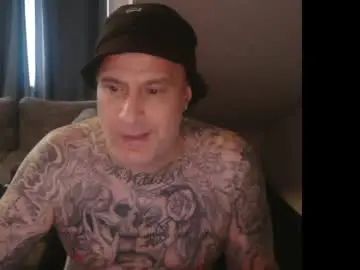 Chaturbate Live Sex Cam of sinalco1975
