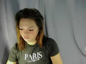 Chaturbate Live Sex Cam of sluts_cum