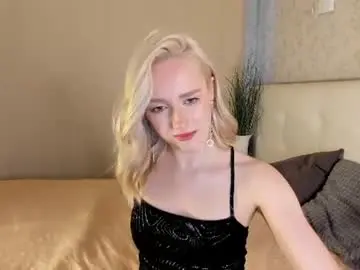 Chaturbate Adult Webcams of chloedeccker