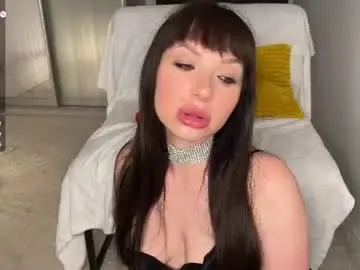 Chaturbate Live Sex Cam of cutie_anna