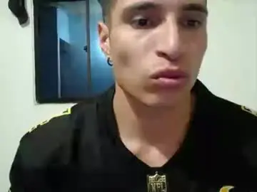Chaturbate Sex Cam of jack_pergurtson01
