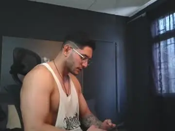 Chaturbate Watch Live Sex Cams of richard_milleer