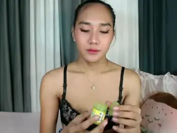 Chaturbate Live Porn of ellats_18