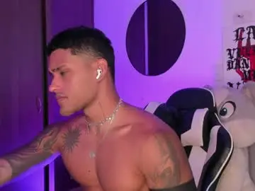 Chaturbate Live Sex Cam of alessandro_vanni
