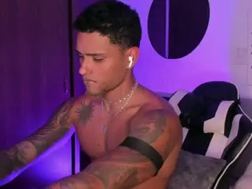 Chaturbate Sex Chat of alessandro_vanni