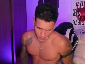 Chaturbate Live Sex Cam of alessandro_vanni