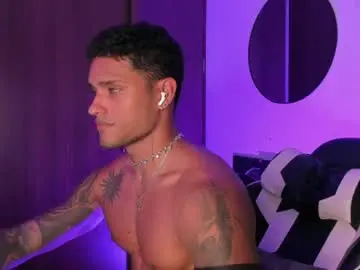 Chaturbate Free Live Porn of alessandro_vanni