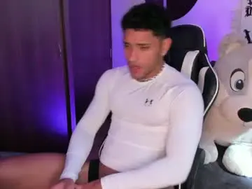 Chaturbate Best live sex cam show of alessandro_vanni