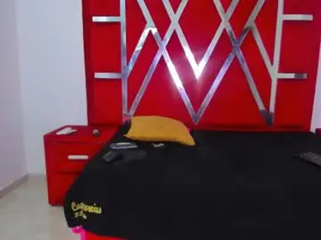 Chaturbate Best live sex cam show of ambarglowasm