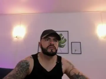 Chaturbate Live Porn of oliver_39
