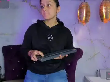 Chaturbate Live Sex Cam of katy_sweet19