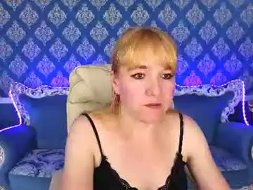 Chaturbate Adult Webcam of kirra_salute