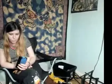 Chaturbate Free Live Porn of roxihazeleyes