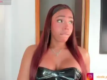 Chaturbate Nude Webcam of nicoleparadise_