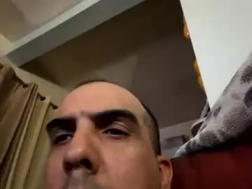 Chaturbate Free Porn Cam of bxbomber2012