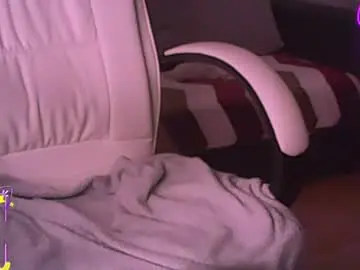 Chaturbate Sex Cam of push_my_buttons