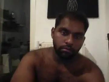 Chaturbate Live Porn of tamilpaiyan09