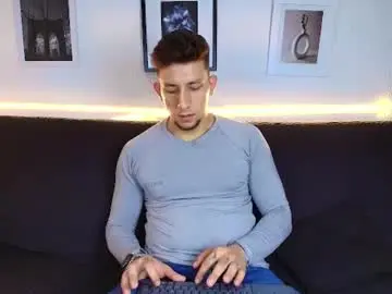 Chaturbate Live Porn of maykol_victoria