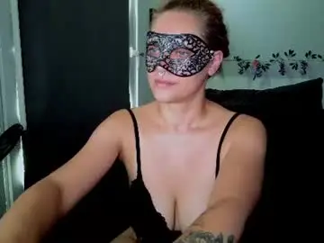 Chaturbate Free Live Porn of sunshine_darkness24