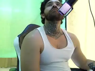 Chaturbate Live Porn of aronmiller404