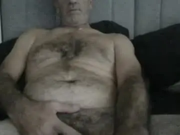 Chaturbate Free Porn Cam of lovedaddyman2point0