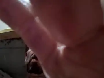 Chaturbate Best live sex cam show of robertsaiz4200